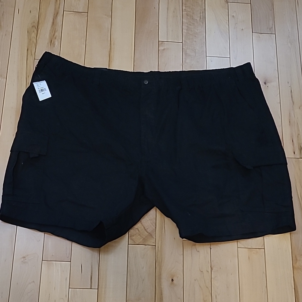 Brand new men's size 60 waist black Britches shorts
